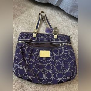 Gently used coach bag